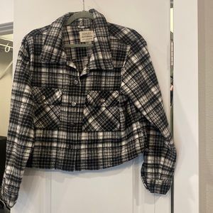 Ashley women’s size XL button up flannel.